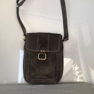 DIBA TRUE Crossbody taupe colored leather bag. Gold hardware. Beautiful design